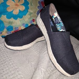 $⬇️ 🖤 New Bob's Espadrille Shoes Size 7 🖤